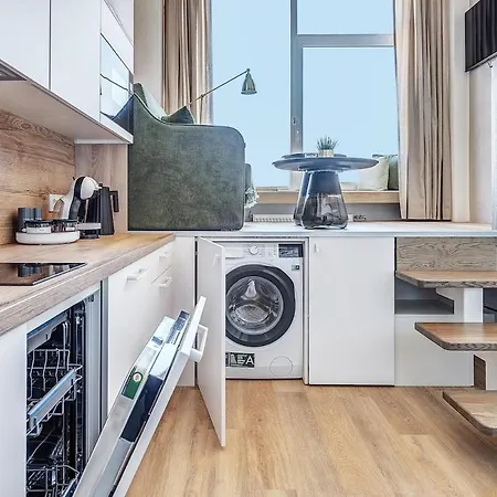 Apartment Modern Near The Center *